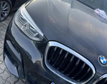 BMW X3 2018 3.0 - 4