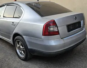 SKODA Octavia 2009-2012 - 1