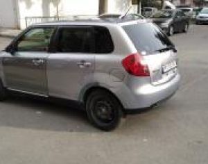 MAZDA Verisa 2004-2005