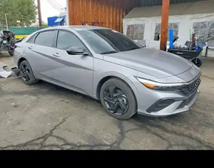 HYUNDAI Elantra 2022 2.0 - 2