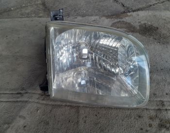 TOYOTA Sequoia 1999-2006