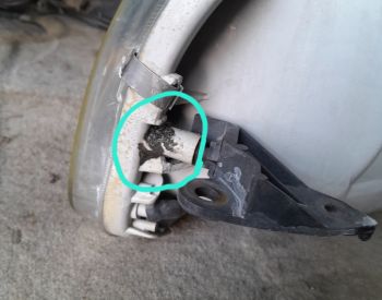 TOYOTA Sequoia 1999-2006 - 3