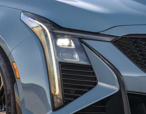 CADILLAC Ct5 2024-2025