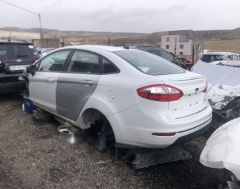 FORD Fiesta 2015 1.6 - 1