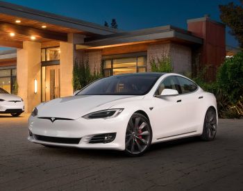 TESLA Model S 2012-2020 - 2