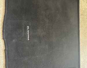 HYUNDAI Elantra 2011-2016 - 1