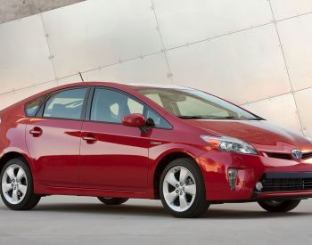 TOYOTA Prius 2012 1.8 - 3