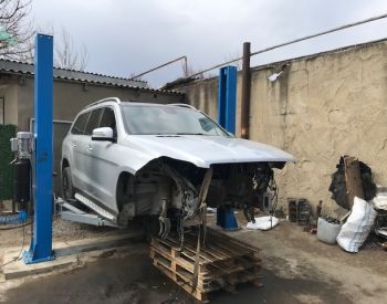 MERCEDES-BENZ GL 450 2013 4.6 - 3