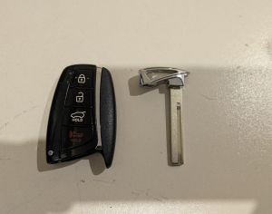 HYUNDAI Santa FE smart key - 1