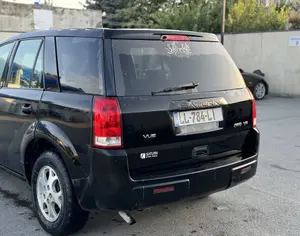SATURN Vue 2003 3.0 - 4
