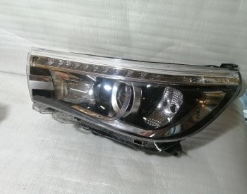 TOYOTA Hilux 2016-2019 - 10