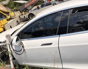 TESLA Model S 2013-2016