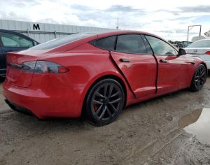 TESLA Model S 2021 0.1 - 3
