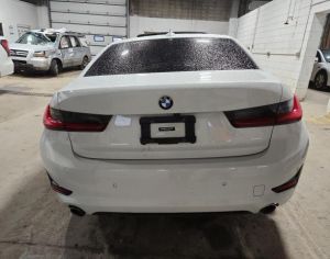 BMW 330 2020 2.0 - 8