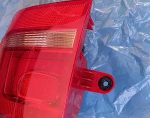 VOLKSWAGEN Touran 2011-2017 - 3
