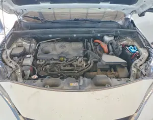 TOYOTA Venza 2021 2.5 - 8