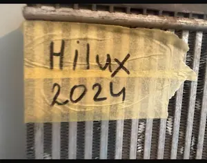 TOYOTA Hilux 2023-2026