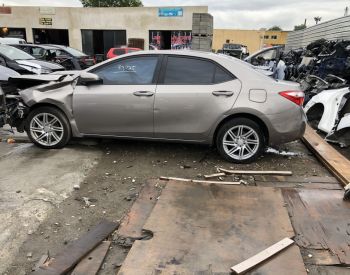 TOYOTA Corolla 2014 1.8 - 2