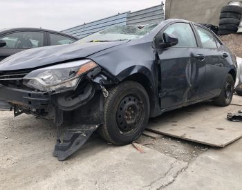 TOYOTA Corolla 2014 1.8 - 7
