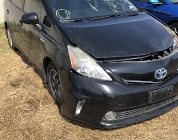 TOYOTA Prius V 2013 1.8 - 1