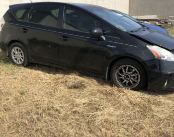 TOYOTA Prius V 2013 1.8 - 2