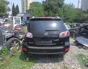 HYUNDAI Santa FE 2009 2.0 - 3