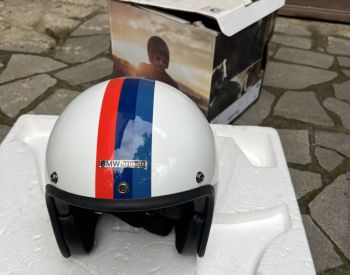 Bmw helmet ზომა: small