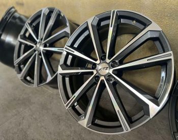 R21 AUDI Q5 2008-2024 - 1