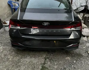 HYUNDAI Elantra 2020-2026