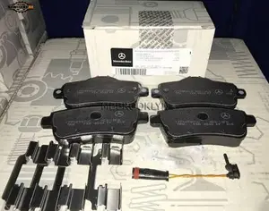 MERCEDES-BENZ R 350 2000-2026 - 2