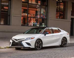 TOYOTA Camry 2018-2020 - 3