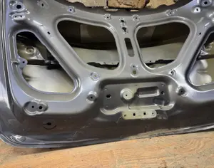 TESLA Model Y 2020-2025 - 5