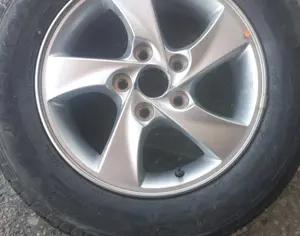 R15 HYUNDAI Elantra 2011-2016