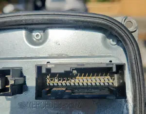 MERCEDES-BENZ C 300 2017-2021 - 4