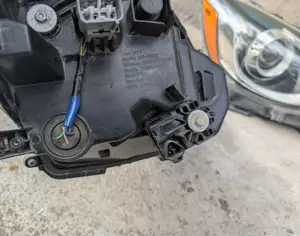 TOYOTA Prius C 2015-2017 - 3