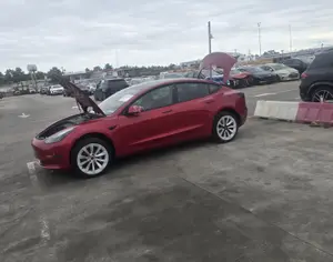TESLA Model 3 2022 0.1 - 3