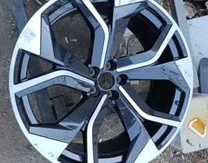 R23 AUDI RSQ8 2020-2025 - 3