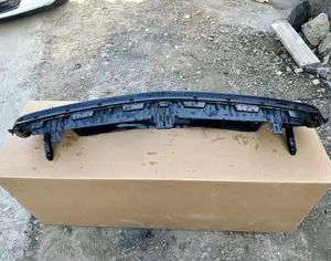 MERCEDES-BENZ GLC 300 2023-2025 - 4