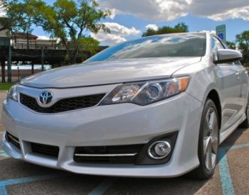 TOYOTA CAMRY.   2012 - 2014 წლამდე