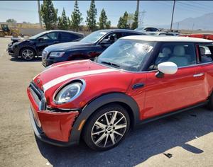 MINI Cooper 2024 1.5 - 2