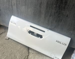 TOYOTA Hilux 2016-2022 - 1