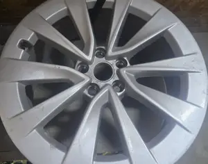 R19 TESLA Model 3 2017-2023