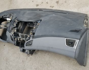 HYUNDAI Elantra 2010-2013 - 3