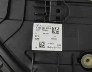 MERCEDES-BENZ C 200 2022-2024 - 5
