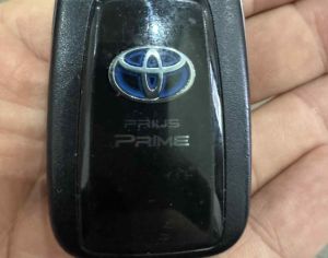 TOYOTA Prius Prime  2016-2023 გასაღები