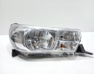 TOYOTA Hilux 2015-2019 - 1