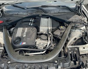 BMW M4 2016 3.0 - 12