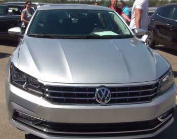 VOLKSWAGEN Passat 2016 1.8