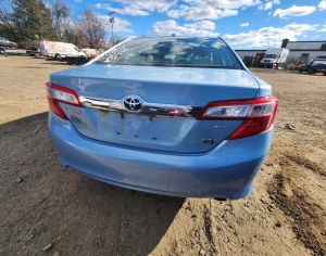 TOYOTA Camry 2017 2.5 - 2