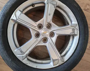 R17